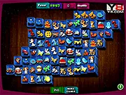 Flash Mahjong Classic free online game screenshot showing a pyramid of detailed Mahjong tiles on a wooden board ready to be matched.