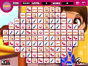 Makeover Connect game screenshot showing a grid of various cosmetics and beauty items like lipstick, perfume, and brushes, free online connecting puzzle game
