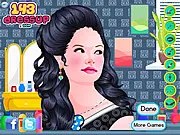 Prom Beauty Makeover free online girl game screenshot showing a girl applying makeup