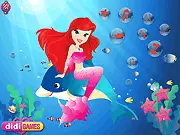 Friendly Mermaid dress up game play free online sea creature fashion