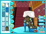 Queen Elsa needs help in the Elsa Shoes Design online game. Create and decorate cute new coronation shoes with colors and patterns on PlayArcadeHub.