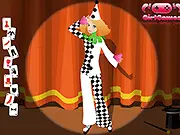 Tiny Mia the Mime free online dress up game featuring the mime character on stage in a theatrical, stylish outfit ready to perform her show.