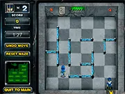 Escape FOG free online game screenshot showing a car being chased by a police car near an electric fence