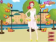 Play Travelling Cute Girl dress up online free, travel fashion game, holiday styling game