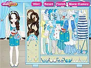 I Heart Doraemon Dress Up free online game screenshot featuring blue clothing and accessories