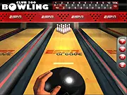 Play Club 300 Bowling online free – realistic 3D bowling game simulation for aspiring pros
