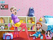 Elsa New Born Baby Care free online game screenshot featuring Queen Elsa holding her new born baby