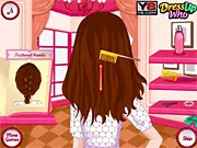 Play Selena Gomez Inspired Hairstyles free online makeover and beauty game
