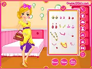 Gameplay screenshot of Pregnancy Photoshoot, a free online dress-up game showing pregnant Clara posing in a cute dress.