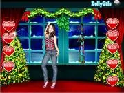 Lucia Dress Up free online game, play free Christmas fashion game, image of Lucia in a stylish date outfit for a party
