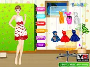 Play Peter Pan Fashion free online dress-up game, style clothes featuring the iconic Peter Pan collar