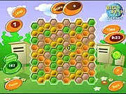 Honeycomb Mix free online puzzle game screenshot, showing a hexagonal grid of sweet honeycombs being rotated to match three or more