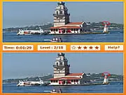 Gameplay screen showing a pair of nearly identical, beautiful city photos for the Find Differences: City online puzzle game.