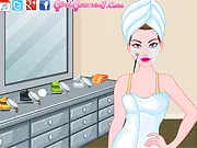 Pretty Face Makeover online game screenshot, girl receiving a facial and makeup in a beauty salon, free fashion and beauty game