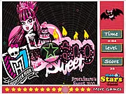 Draculaura Hidden Stars free online hidden object game screenshot on PlayArcadeHub
