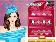 Play Royal Hat Dress Up free online fashion game, focusing on elegant and creative hats for a royal wedding