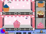 Screenshot of Cupcake Icing Challenge game, cupcake decoration machine, free online time management game