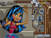 Robecca Steam Makeover Game featuring the Monster High character Robecca Steam after a full beauty and fashion transformation in a steampunk outfit