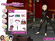 Play Spy Dress Up game online free. Dress up Secret Agent Sidney with cool clothes and gadgets for her mission.