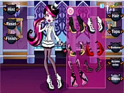 Draculaura In The Castle free dress up game, stylish monster high fashion, vampire girl outfit, Sweet 1600 party look