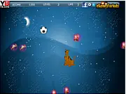 Screenshot of Scooby Doo Rescuer game, showing Scooby firing bubbles to save Shaggy and other friends, play free online.