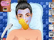 Japanese Spa Beauty game screen showing a woman getting a facial treatment, with various masks and beauty tools, free online makeover game