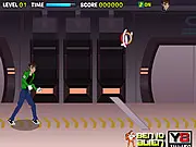 Ben 10 Ultimate Alien Prison Break free online game screenshot featuring Ben 10 dodging traps