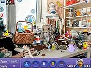 Messy Dining Table Hidden Objects free online game screenshot showing a cluttered table with a list of items to find