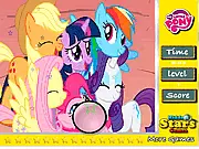 Pony Hidden Stars game thumbnail, magnifying glass over a colorful pony scene, play free online hidden object game on PlayArcadeHub