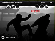 Knock Out Memories free online 2-player fighting game screenshot showing two martial arts fighters mid-kick.