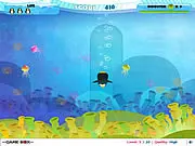 Play Penguin Plunge free online fishing game, help the penguin catch fish in the water