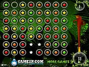 Lampiki: Star Reavers online game screenshot showing an action scene with enemies and glowing starlight