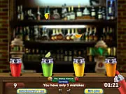 Shaker Mix free online sorting game screenshot showing colorful fruits being matched and dropped into cocktail shakers on a bar counter