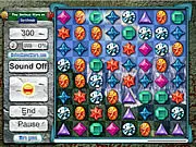 Jewel Search game screenshot, free online hidden object game finding precious stones