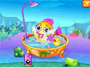 A goldfish in a fishbowl in the Sarah Little Fish pet care game