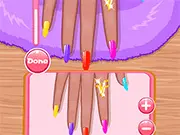 Designing nails in the free online fashion game Perfect Nails Contest, choosing color and intricate designs