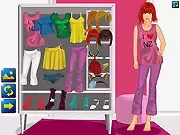 Dressup Yili online game image, girl character Yili in a fashionable outfit, free styling and makeover game