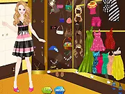Gorgeous Spring Landscape game screenshot, free dress-up game online, stylish lady in spring dress