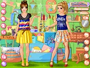 The Flea Market free online game screen, showing two female characters who need to be dressed in cute and comfortable casual outfits for a day of shopping at an outdoor market.