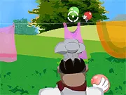 Chip and Dale in Cooker's Garden free online game screenshot, cook defending his garden and kitchen from chipmunks