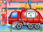 Little Fire Masters free online game, firefighter rescue mission, clean fire truck game, dress up in uniform