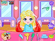 Little Baby Princess Hairdresser game screenshot, player styling a baby princess's hair and choosing outfits, free online dress-up game
