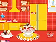 Fruit Ice Cream Decoration Game – Screenshot of a customized sundae with various fruits and toppings