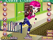 Girl character wearing a cute, sporty outfit and rollerblades, ready for her summer date in the free online game Rollerblades in Summer