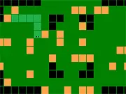 Screenshot of Snake HD Classic game, green snake eating red fruit on a black grid, free online arcade game
