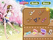 Play Primrose free online dress-up game. Two stylish women are shown with their perfect outfits and makeovers.