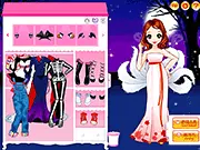 Lunar Daum game screenshot, a fantasy figure wearing an elegant, lunar-themed gown with celestial and mysterious elements, free online dress-up game