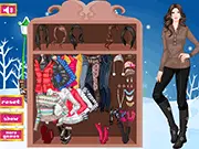 Cute Puffy Coats online game screenshot showing a girl wearing a fashionable puffer jacket outfit in winter