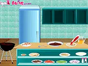 Screenshot of the Make Delicious Shawarma free online cooking game preparing a wrap on PlayArcadeHub