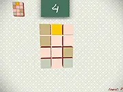 Gameplay screenshot of the Cuby free online puzzle game showing a colored block pattern to be copied within a time limit